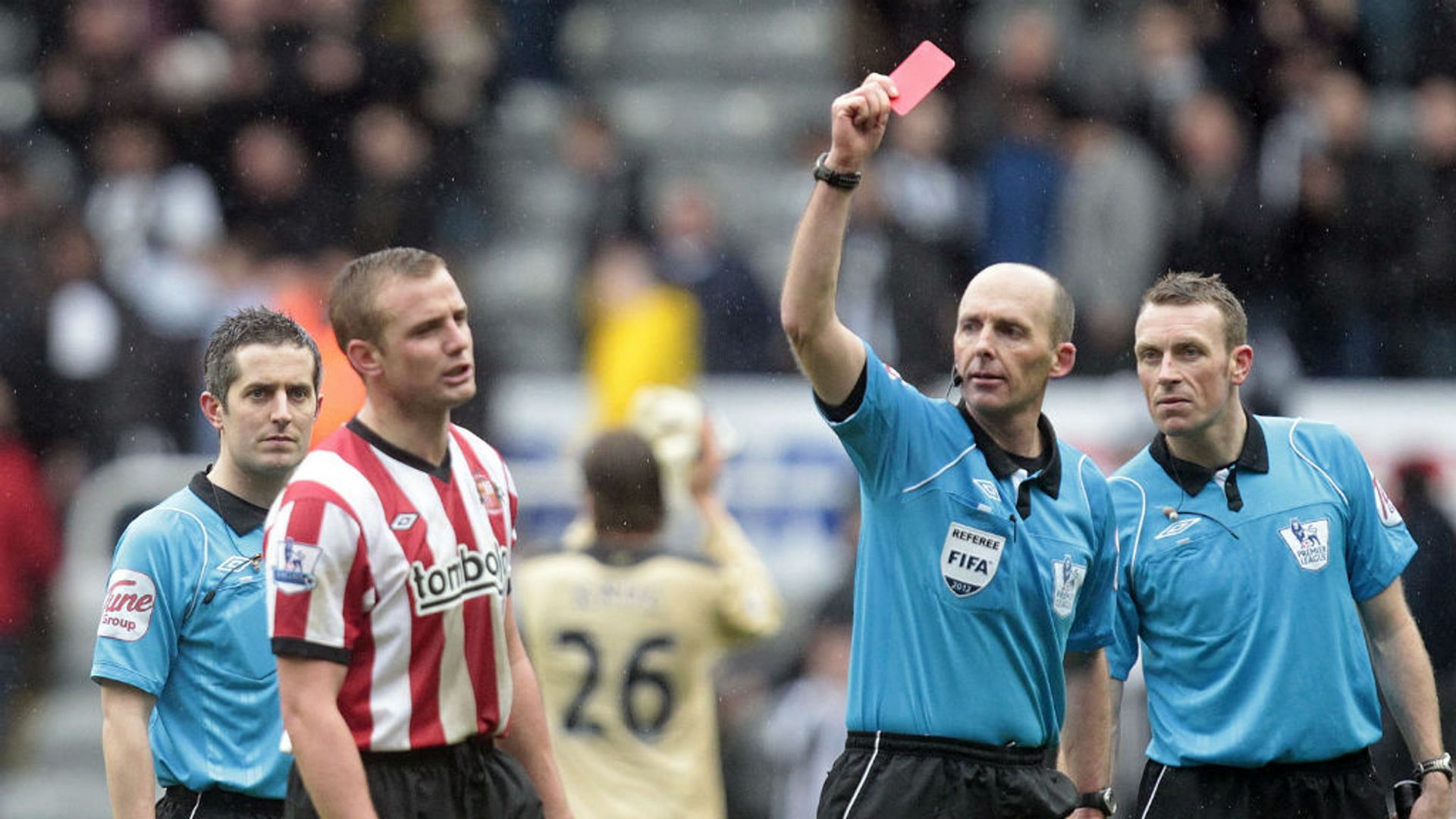 Lee Cattermole – 7 Red Cards in Premier League